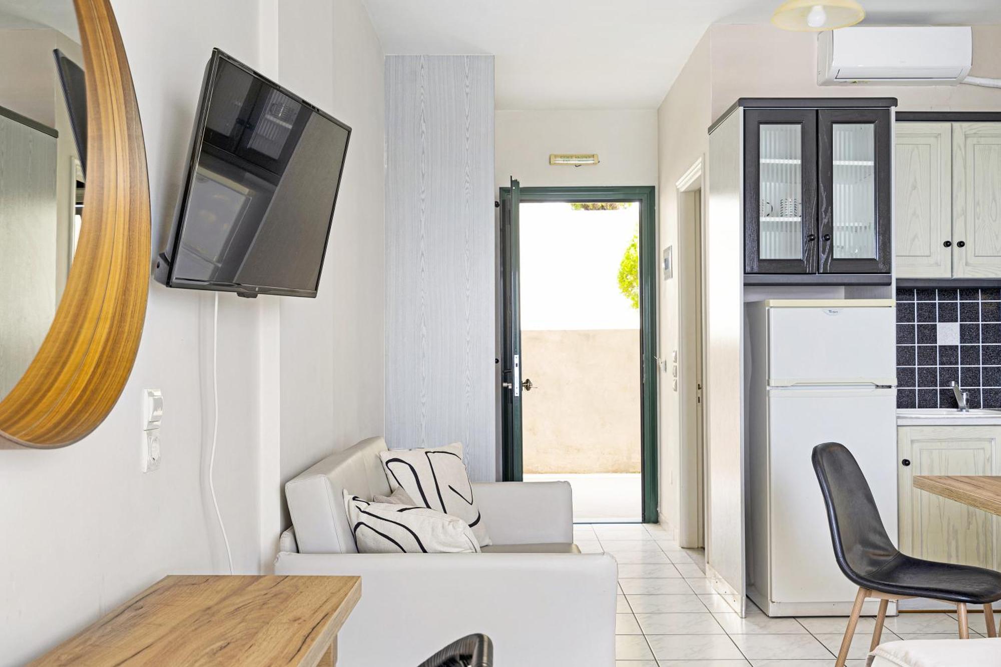 Sunset Premium Studio B Áyios Nikítas Pokoj fotografie
